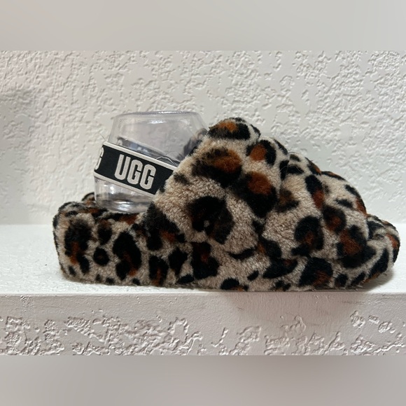 Ugg Leopard Print Slippers - Picture 2 of 13